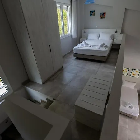 Lofos Apartments Néa Péramos Exterior foto