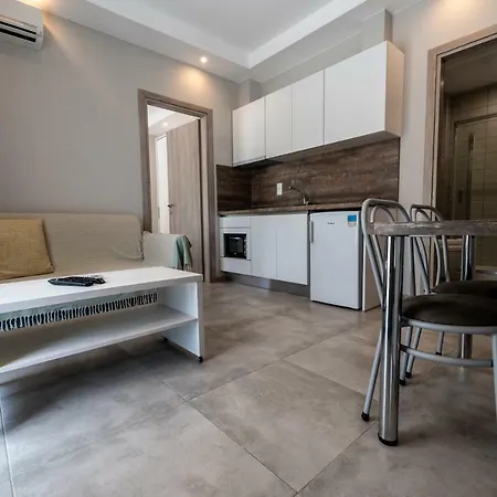 Lofos Apartments Néa Péramos Exterior foto