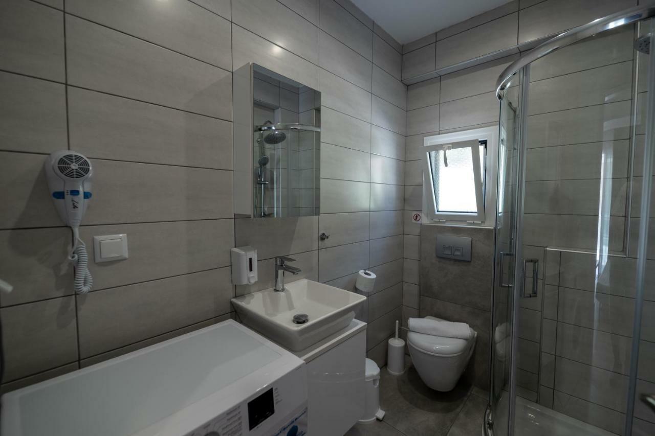 Lofos Appartement *